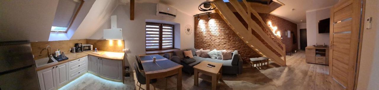 Apartament Komarno III Jelenia Gora Dış mekan fotoğraf